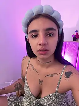 Abriil cutee online show from 06-25-26, 12:20