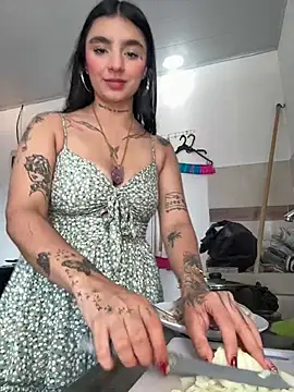 Abriil cutee online show from 07-28-26, 09:03