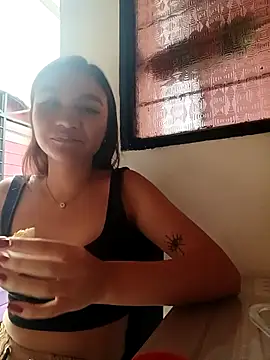 Snapshot of LeticiaHinkley chatting on 02-12-26, 01:50 LeticiaHinkley online show from 02-12-26, 01:50