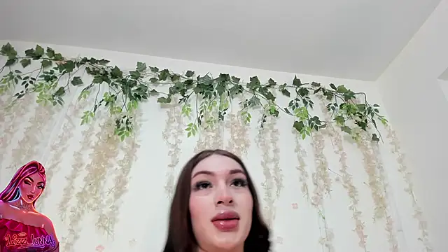 lizz lunna online show from 06-23-26, 08:07