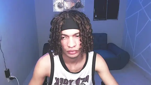 Axel fox77 online show from 07-22-26, 01:19