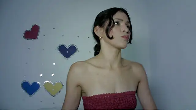 Mia Suarez7 online show from 05-29-26, 01:47
