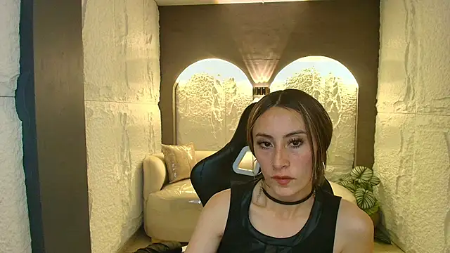 katalina r  online show from 03-20-26, 03:11