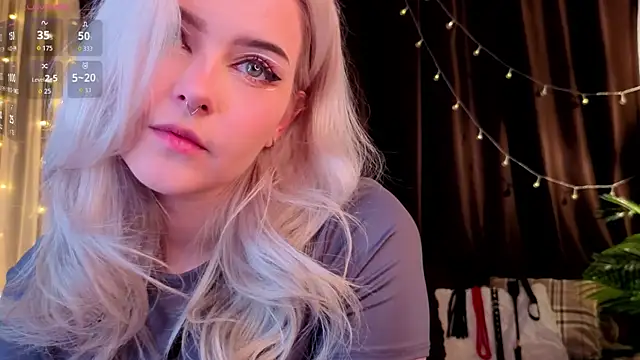 ShyniAlice online show from 05-27-26, 03:47