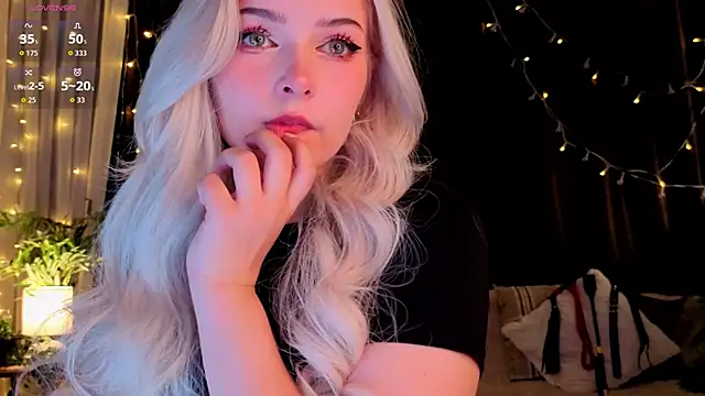 ShyniAlice online show from 06-20-26, 04:04