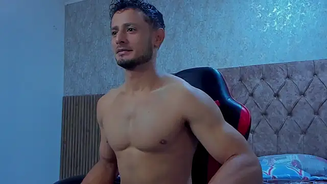 Snapshot of Adonys_Lewis_ chatting on 02-10-26, 06:28 Adonys Lewis online show from 02-10-26, 06:28