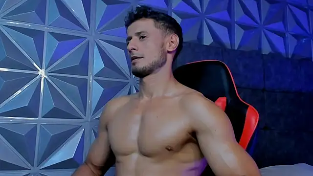 Adonys Lewis  online show from 06-25-26, 05:12
