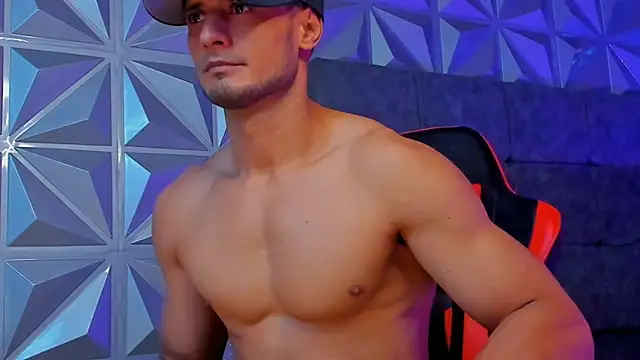 Adonys Lewis  online show from 07-17-26, 07:37