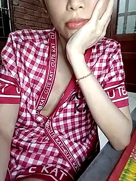 Chammy720 online show from 04-22-26, 07:04