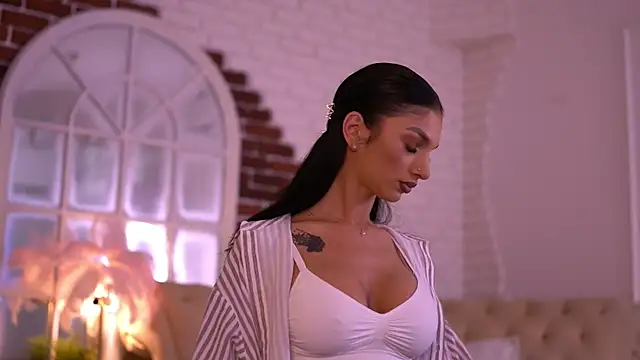 NyssaSky online show from 04-22-26, 05:47