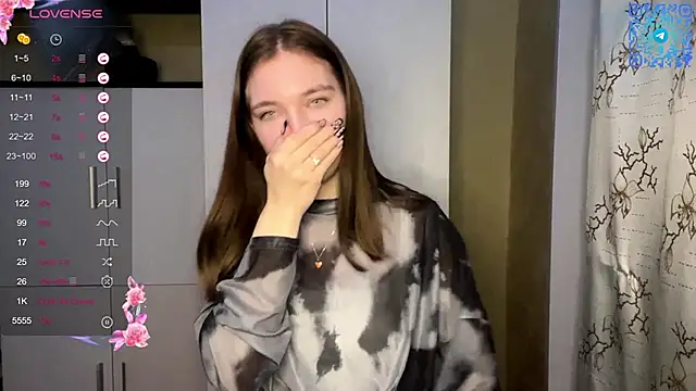 Snapshot of MarlanaEndler chatting on 02-15-26, 03:09 MarlanaEndler online show from 02-15-26, 03:09