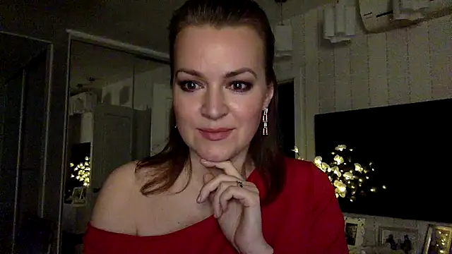 Snapshot of Ivoryne chatting on 03-04-26, 11:55 Ivoryne online show from 03-04-26, 11:55