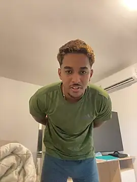 Axel black10 online show from 03-03-26, 02:23