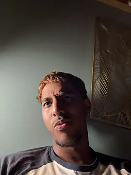 Axel black10 online show from 03-08-26, 10:35