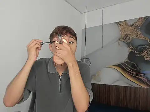 Snapshot of ReneePaz chatting on 01-13-26, 06:13 ReneePaz online show from 01-13-26, 06:13