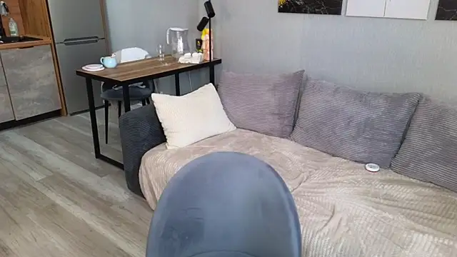 Snapshot of KitKatie chatting on 03-13-26, 08:10 KitKatie online show from 03-13-26, 08:10