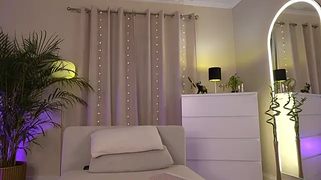 Tinydoll XO online show from 04-27-26, 03:10