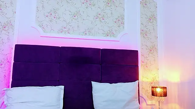 EvelinHill online show from 02-12-26, 05:02