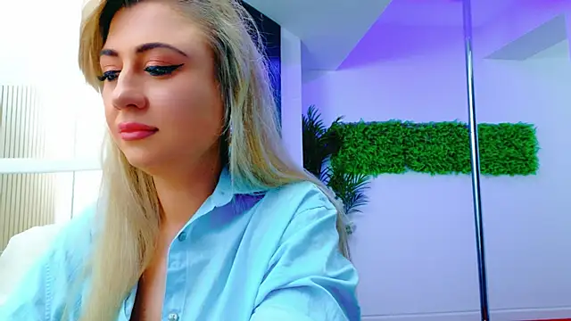 EvelinHill online show from 03-15-26, 05:02