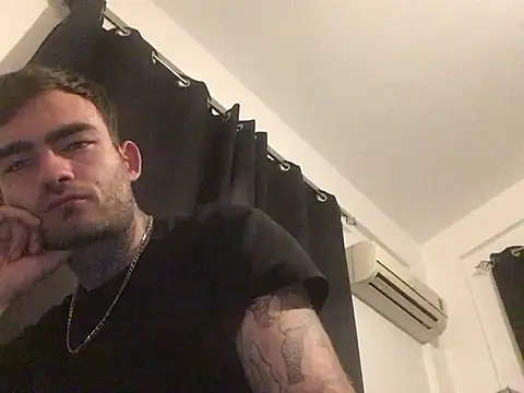 Snapshot of jacobsex221 chatting on 01-11-26, 09:31 jacobsex221 online show from 01-11-26, 09:31