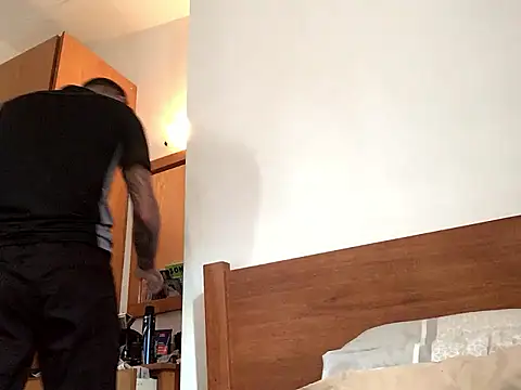 Snapshot of jacobsex221 chatting on 01-13-26, 08:30 jacobsex221 online show from 01-13-26, 08:30