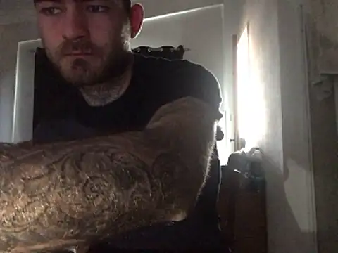 Snapshot of jacobsex221 chatting on 02-08-26, 01:03 jacobsex221 online show from 02-08-26, 01:03