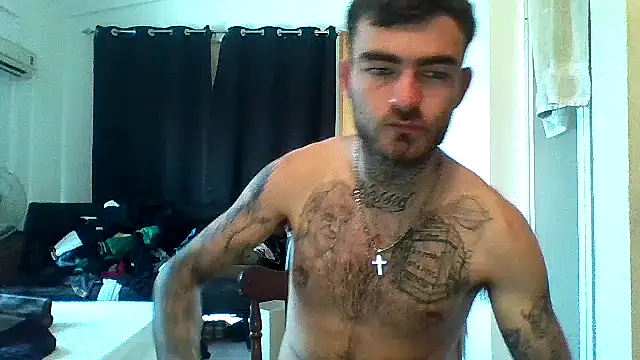 Snapshot of jacobsex221 chatting on 02-10-26, 01:26 jacobsex221 online show from 02-10-26, 01:26