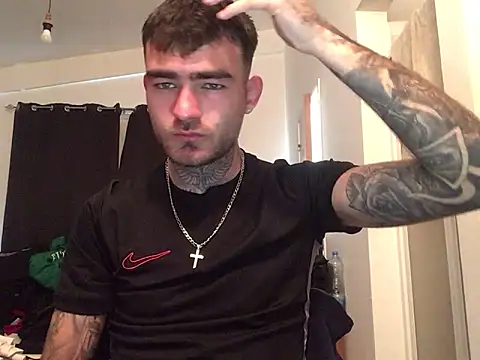 Snapshot of jacobsex221 chatting on 02-15-26, 10:58 jacobsex221 online show from 02-15-26, 10:58