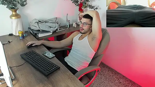 Snapshot of Jay_Grip chatting on 03-04-26, 06:47 Jay Grip online show from 03-04-26, 06:47