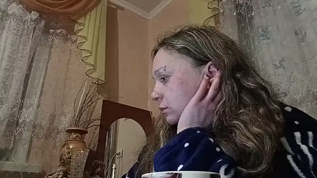 Snapshot of Norma_Wall chatting on 01-18-26, 05:28 Norma Wall online show from 01-18-26, 05:28