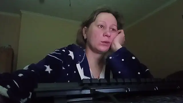 Snapshot of Norma_Wall chatting on 02-15-26, 02:41 Norma Wall online show from 02-15-26, 02:41