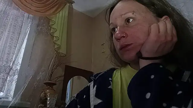 Snapshot of Norma_Wall chatting on 03-10-26, 04:06 Norma Wall online show from 03-10-26, 04:06