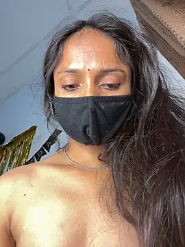 Snapshot of paribaby09 chatting on 01-14-26, 05:29 paribaby09 online show from 01-14-26, 05:29