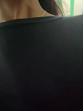 Snapshot of paribaby09 chatting on 03-07-26, 12:57 paribaby09 online show from 03-07-26, 12:57