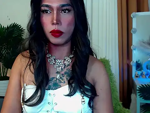 Snapshot of AmandaSmithTs chatting on 02-19-26, 03:46 AmandaSmithTs online show from 02-19-26, 03:46