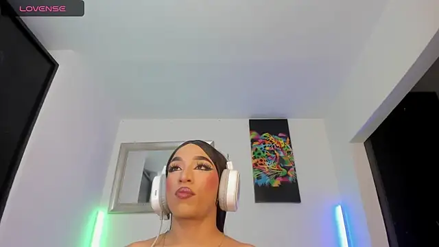 Naughty Blue online show from 05-30-26, 12:30