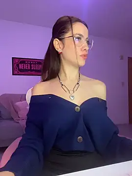 Snapshot of LolaSB chatting on 05-05-26, 02:52 LolaSB online show from 05-05-26, 02:52