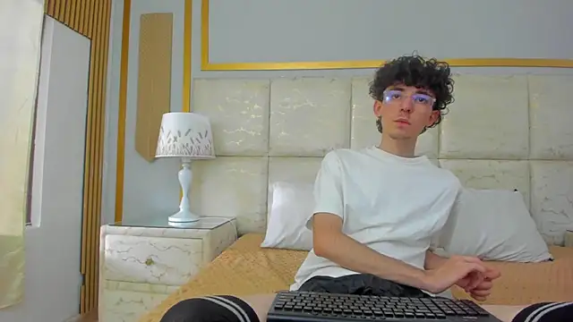 Syriussz online show from 03-14-26, 07:41