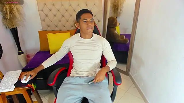 Snapshot of noah_sthone chatting on 01-16-26, 02:59 noah sthone online show from 01-16-26, 02:59