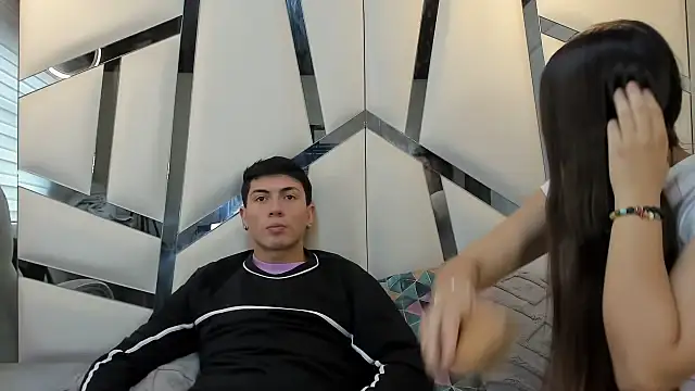 Snapshot of ScarlettAndLucas chatting on 03-13-26, 01:29 ScarlettAndLucas online show from 03-13-26, 01:29