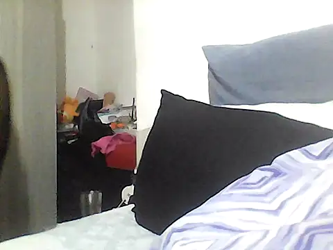 Snapshot of jade786 chatting on 06-07-26, 11:03 jade786 online show from 06-07-26, 11:03