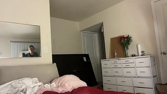 Snapshot of blondebunny999_999 chatting on 02-16-26, 01:24 blondebunny999 999 online show from 02-16-26, 01:24