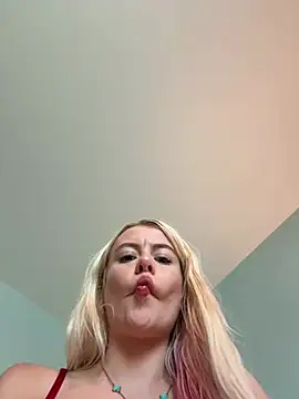 blondebunny999 999 online show from 06-12-26, 08:52