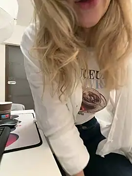 FrancescaZahra online show from 02-08-26, 10:13