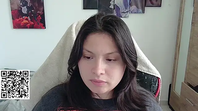 yessica gomez01 online show from 04-10-26, 08:35