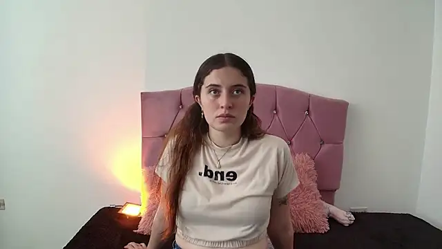 Snapshot of Cherry_Boomxx chatting on 02-26-26, 05:56 Cherry Boomxx online show from 02-26-26, 05:56