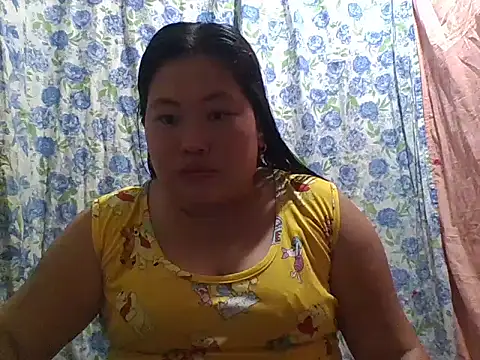 Snapshot of pinay_rose14 chatting on 02-05-26, 02:16 pinay rose14 online show from 02-05-26, 02:16