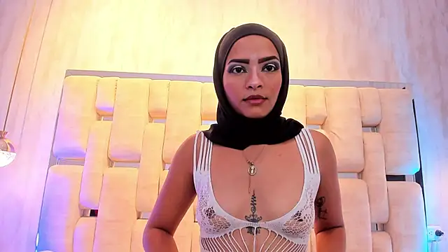 Snapshot of VeronicaFlowers_ chatting on 02-08-26, 03:10 VeronicaFlowers online show from 02-08-26, 03:10