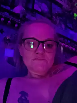 DisireAfterDark online show from 03-17-26, 01:03