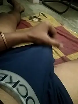 Snapshot of Mafiya0102 chatting on 02-24-26, 11:52 Mafiya0102 online show from 02-24-26, 11:52